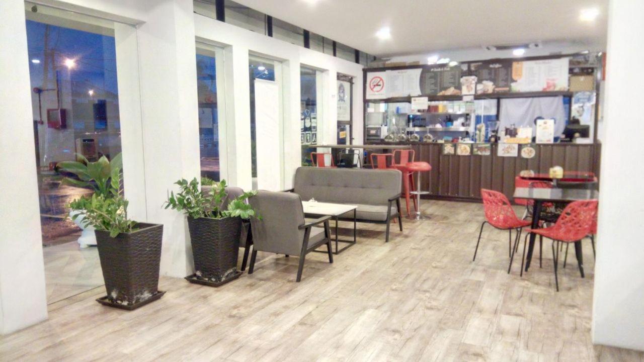See Foo Hotel Bidur Экстерьер фото